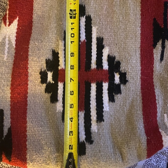 Forever 21 ~ Pendleton style “Carpet” Bag Purse w/black belt leather like strap! - Picture 12 of 15